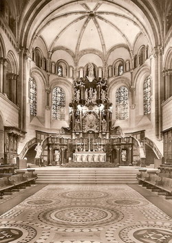 Galerie-St.M.-Trier-Dom-Altar[1]